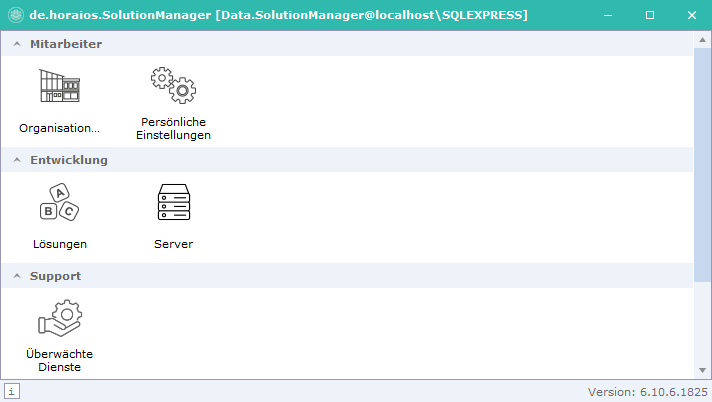 Hauptfenster von SolutionManager mit den Gruppen Mitarbeiter (Organisationen, Persönliche Einstellungen), Entwicklung (Lösungen, Server) und Support (Überwachte Dienste).